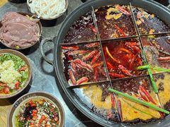 九宫格-正南齊北重庆老火锅(光华村直营店)