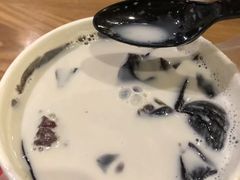 -沪上阿姨鲜果茶(世茂广场宽厚里店)