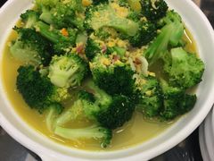 -老季市·三代非遗传承·地标美食老汁鸡(工农路店)
