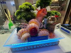 -鼎泰亨·海鲜牛肉餐厅(滨江店)
