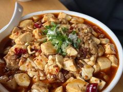 -大众跷脚牛肉馆·非遗传承单位(峨眉山店)