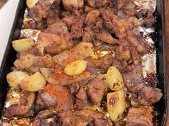 -老东镇啤酒屋海鲜加工·蒸汽海鲜·海鲜烧烤(台东店)