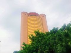 -深圳君逸国际酒店(龙岗横岗塘坑地铁站店)