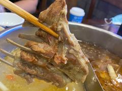 -亿诣蝎府炸酱面羊蝎子火锅(酷车小镇店)