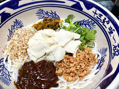 -蜗牛小馆醉乡民谣云南菜(惠新西里店)
