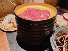 -牛New寿喜烧(虹桥新天地店)