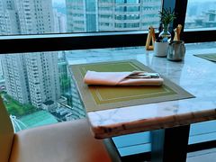 -龙之梦万丽酒店青餐厅