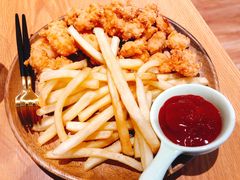 -ZING COFFEE 镜咖啡