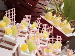 -海口绿发希尔顿酒店-田园汇自助餐·三文鱼·海鲜