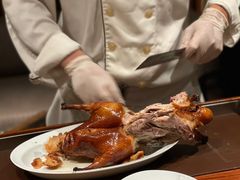嘉府果木片皮鸭-上海苏宁宝丽嘉酒店·嘉府壹号中餐厅