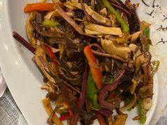 -小厨子私房菜·云南美食店