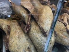 -裴家鸭子(清蒸草鸡虹苑社区菜市场店店)