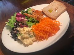 -羽深肉铺 Steak & Wine