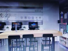 -华为授权体验店(万航渡路)