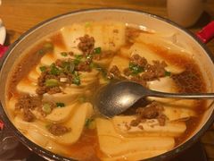 -爱碗亭·鲜炒湖南菜(壹城中心店)