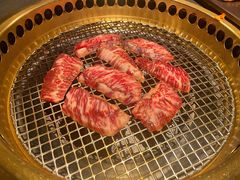 -铭牛烧肉·和牛海鲜自助(高新月牙湖店)