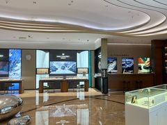 -亨吉利世界名表中心(华润万象城店)