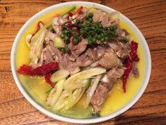 新疆传统麻椒鸡-阿里家·新疆烤肉酒場 by MIG