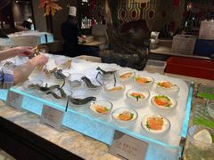 -半岛翡丽海鲜自助餐厅(观风亭店)