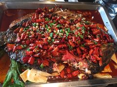 -鸣记脆皮烤鱼(岐山路店)