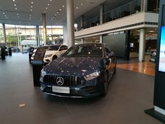 -北京鹏龙大道奔驰4S店(纪家庙店)