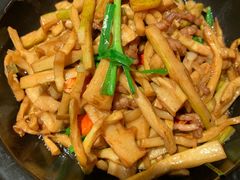 -吕氏疙瘩汤·新鲁菜(济南万象城店)