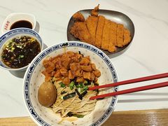 -鲁达面馆本帮风味(共康东路店)