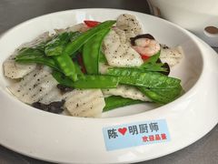 -佬太公海鸭·海鲜大排档(上海总店)