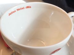 -中央咖啡馆
