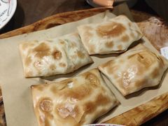新疆烤包子-天山醉美·新疆餐厅(富华里店)