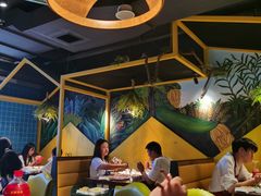大堂-季季红火锅(动壹店)