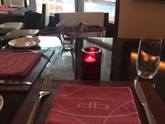 -db Bistro & Oyster Bar by Daniel Boulud(滨海湾金沙店)