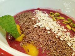 浆果之吻果昔碗-Moka Bros 摩卡站(西单大悦城店)