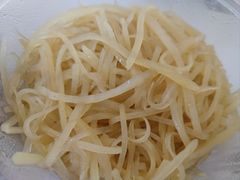 醋溜土豆丝-红实家常菜(静安里店)