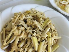 -天乐农家鱼头王(天目湖店)