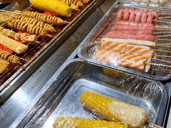 自助取餐区-小魏哥果仁烤面筋