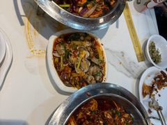 -凤凰路何眼镜香辣蟹(花果园店)
