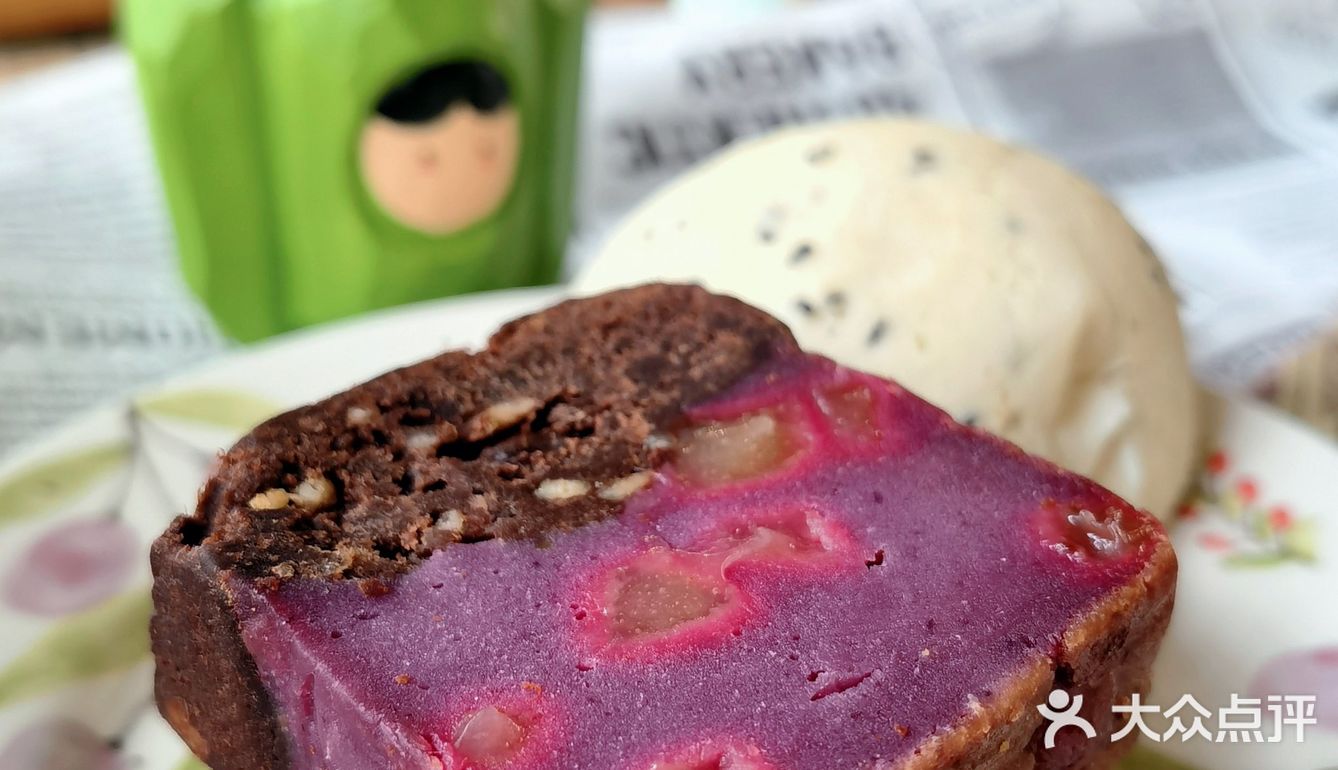 面包or蛋糕傻傻分不清楚？！好吃就是王道[强]