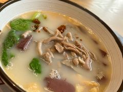 全家福老鸭粉丝汤-鸭味先老鸭粉丝馆(瑞金路二号四号小区店)