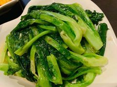 蒜蓉炒油麦菜-大头虾越式风味餐厅(光明广场店)