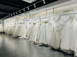 -红丝高端婚礼中心(旗舰店)