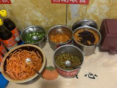 -吉庆桂林米粉·柳州螺蛳粉(港汇广场店)