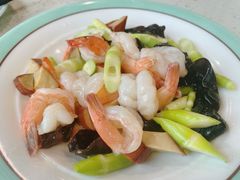 -巧克力渔家.小船海鲜胶东菜(万平口店)