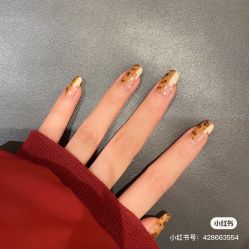 -Pink You美甲洗眉纹绣定制中心