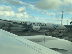 -西沃古尔·拉姆古兰爵士国际机场