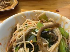 -乐山第一家临江鳝丝(茶坊路店)