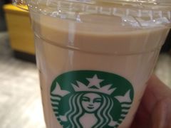 -星巴克(真如星光耀广场店)