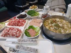 -德林酸菜鱼火锅(南丹店)