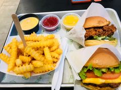 招牌牛肉堡双层-Shake Shack(西单大悦城店)