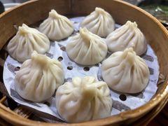 -莱莱小笼·乔艾